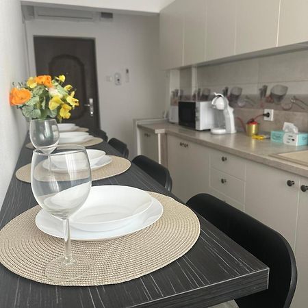 Apartament 2 Cam Cetate Gyulafehérvár Kültér fotó